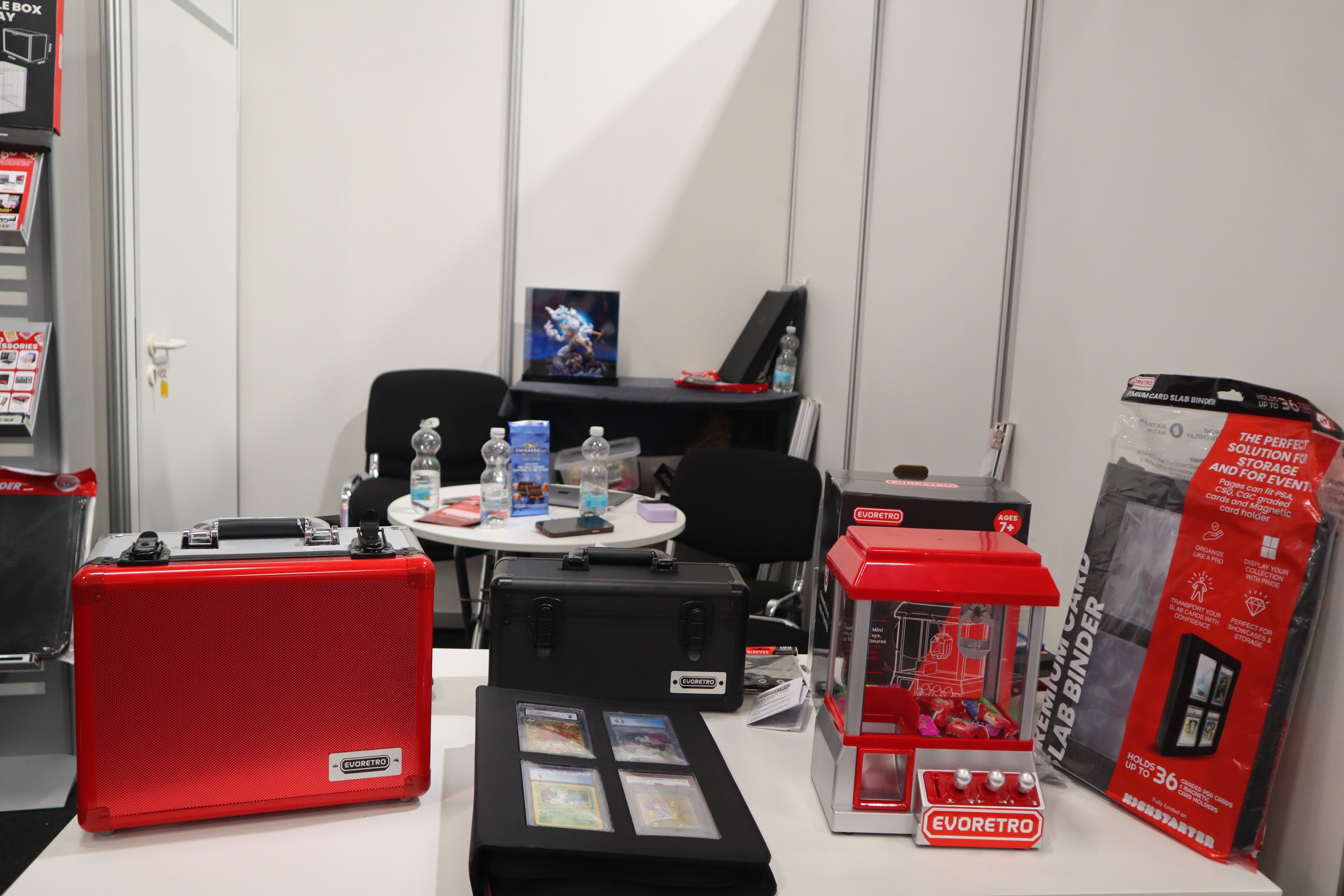 EVORETRO Graded Case with Key System