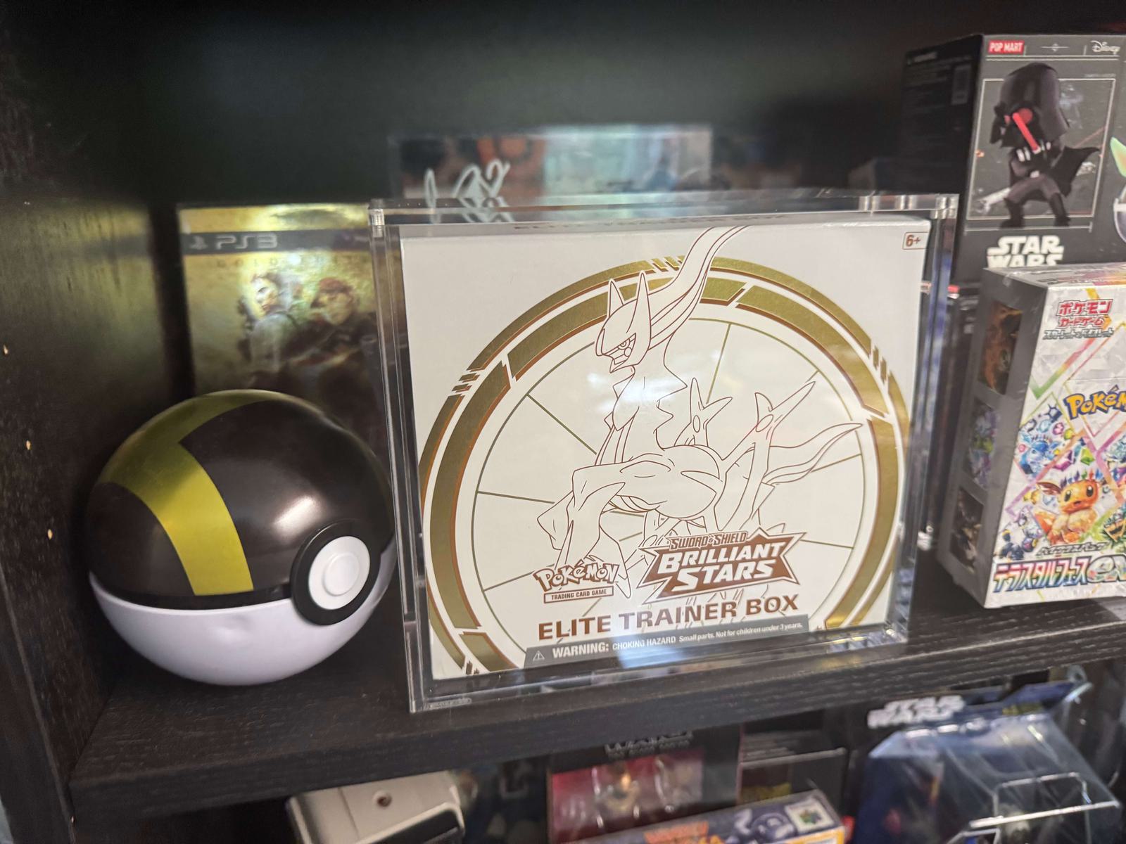 1x EVORETRO Acrylic Case for Pokemon ETB with Magnetic Lid
